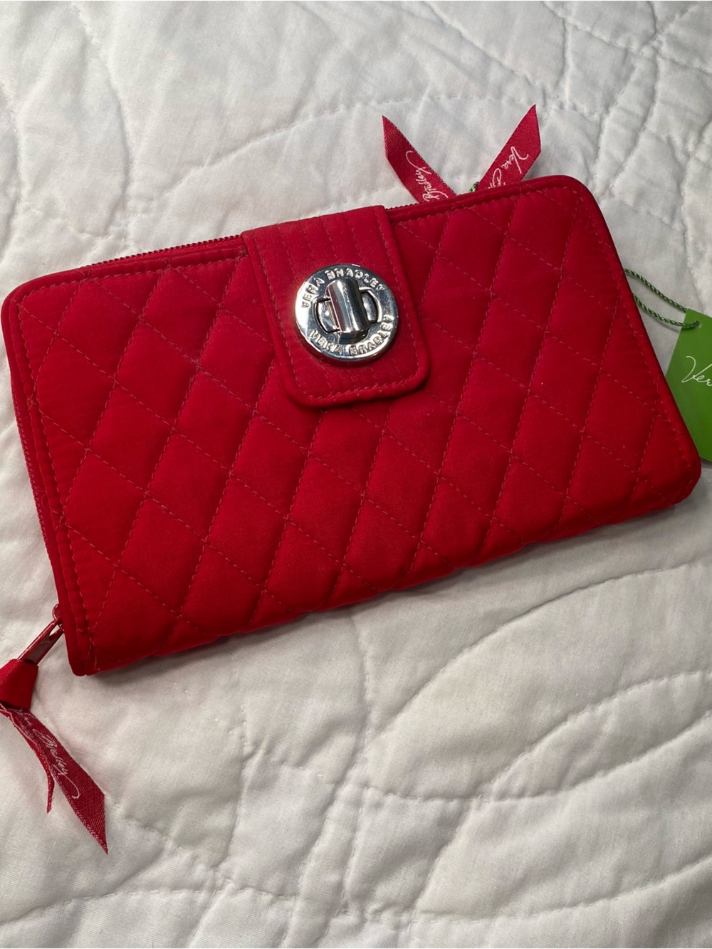 Vera Bradley Tango Red Turn Lock Wallet 🍒✨ NWT